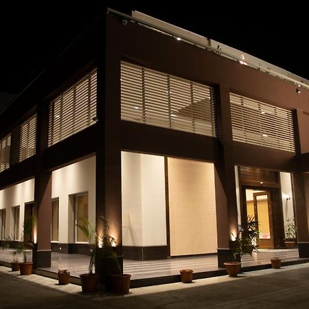 Hotel Rajhans Abhinandan Бхопал Екстер'єр фото